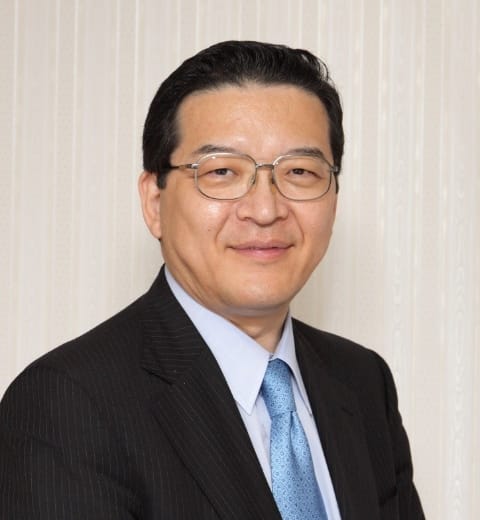 中川原 譲二