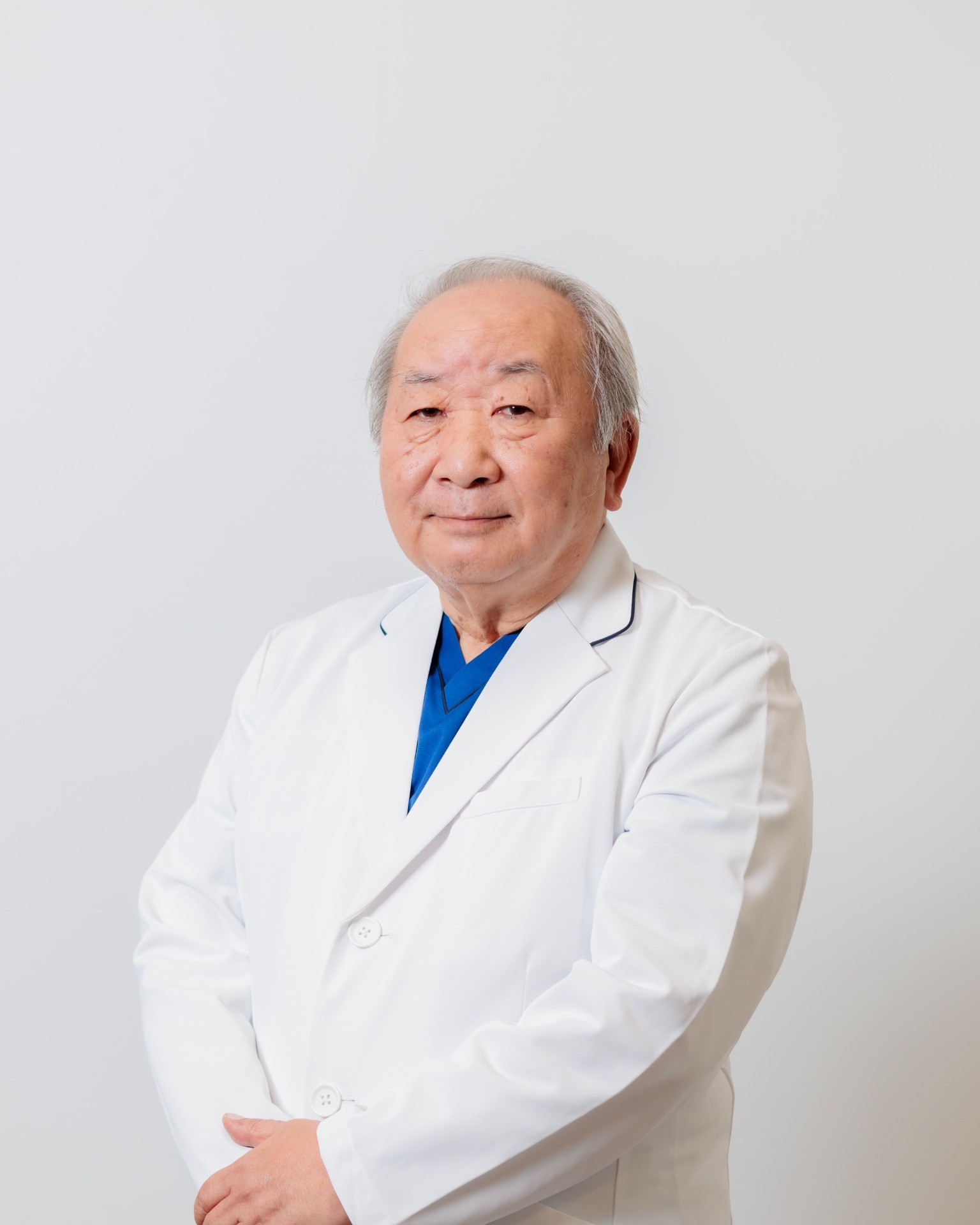 上山博康